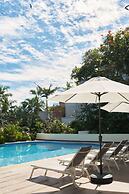 Ysuri Sayulita - Beachfront Hotel