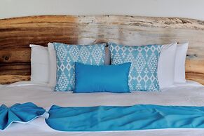 Ysuri Sayulita - Beachfront Hotel