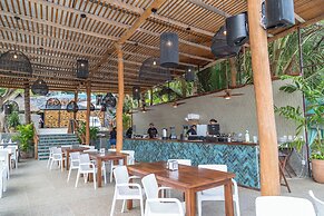 Ysuri Sayulita - Beachfront Hotel