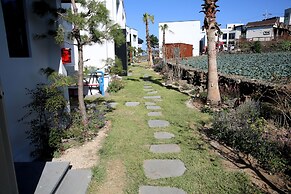 Aewol Bada Town House