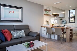 Aewol Bada Town House