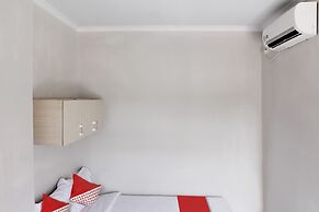 OYO 120 GP Residence