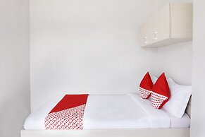 OYO 120 GP Residence