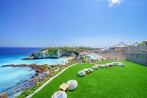 Blue Lagoon Avia Villas