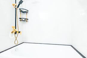 AVA Hotel & Apartment