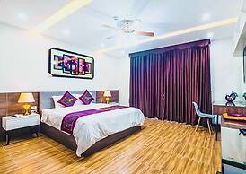 AVA Hotel & Apartment