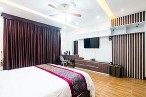 AVA Hotel & Apartment