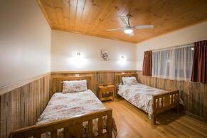 Sanctuary Park Cottages