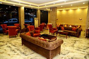 Derya Hotel