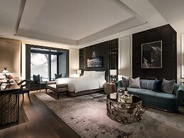 Art Paradiso, Paradise City