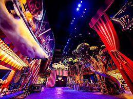 Art Paradiso, Paradise City