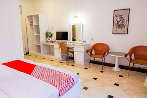 Collection O 1452 Hotel Utari