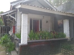 Hotel Alamanda Garut