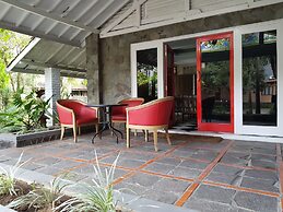 Hotel Alamanda Garut