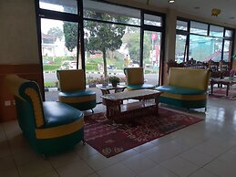 Cisarua Indah Cottage