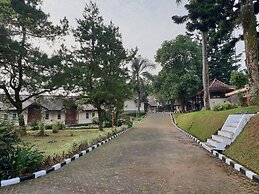 Cisarua Indah Cottage