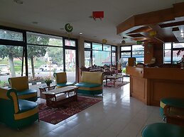 Cisarua Indah Cottage