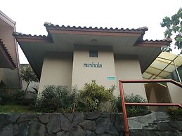 Ahadiat Hotel & Bungalow