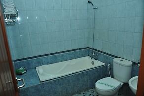 Ahadiat Hotel & Bungalow