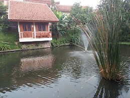 Ahadiat Hotel & Bungalow