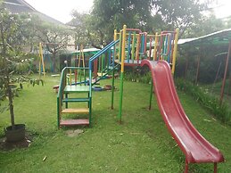 Ahadiat Hotel & Bungalow