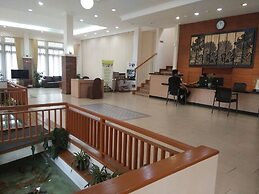 Ahadiat Hotel & Bungalow