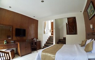 Ahadiat Hotel & Bungalow