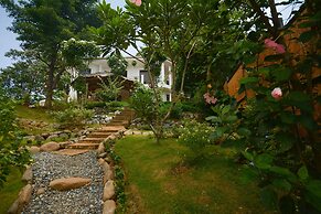 Hilltop Pool and Villa