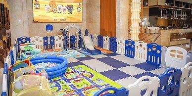 Crowne Plaza Dalian Sports Center by IHG