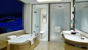 Crowne Plaza Dalian Sports Center by IHG