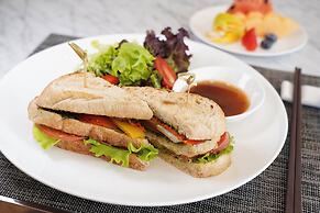 Crowne Plaza Dalian Sports Center by IHG