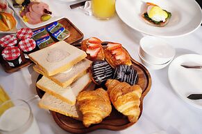 Crowne Plaza Dalian Sports Center by IHG