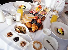 Crowne Plaza Dalian Sports Center by IHG