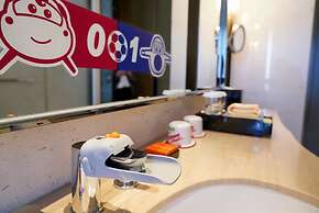 Crowne Plaza Dalian Sports Center by IHG