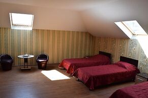 Niagara Falls Hotel