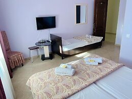 Niagara Falls Hotel