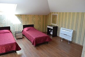 Niagara Falls Hotel