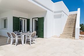 Villa, Trulli e Piscina nel Cuore della Valle d'Itria