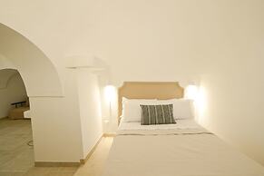 Villa, Trulli e Piscina nel Cuore della Valle d'Itria