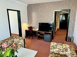 A-Austerlitz Hotel