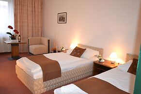 A-Austerlitz Hotel