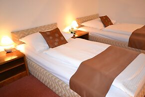 A-Austerlitz Hotel