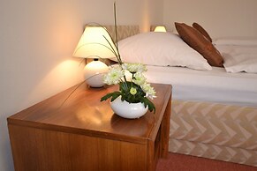 A-Austerlitz Hotel