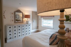 Stapleton/Parkgate Cottages