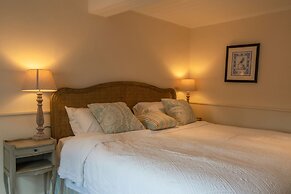 Stapleton/Parkgate Cottages