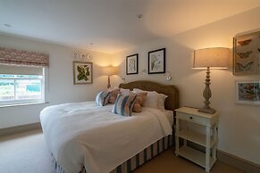 Stapleton/Parkgate Cottages