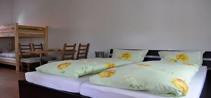 Gästehaus am Bach - Ferienwohnungen