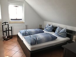 Gästehaus am Bach - Ferienwohnungen