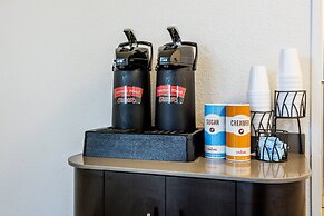 Studio 6 Alexandria, LA