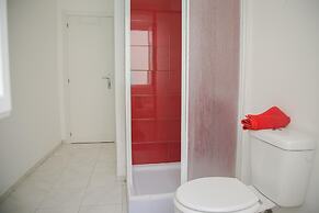 Surfer's Den Ericeira